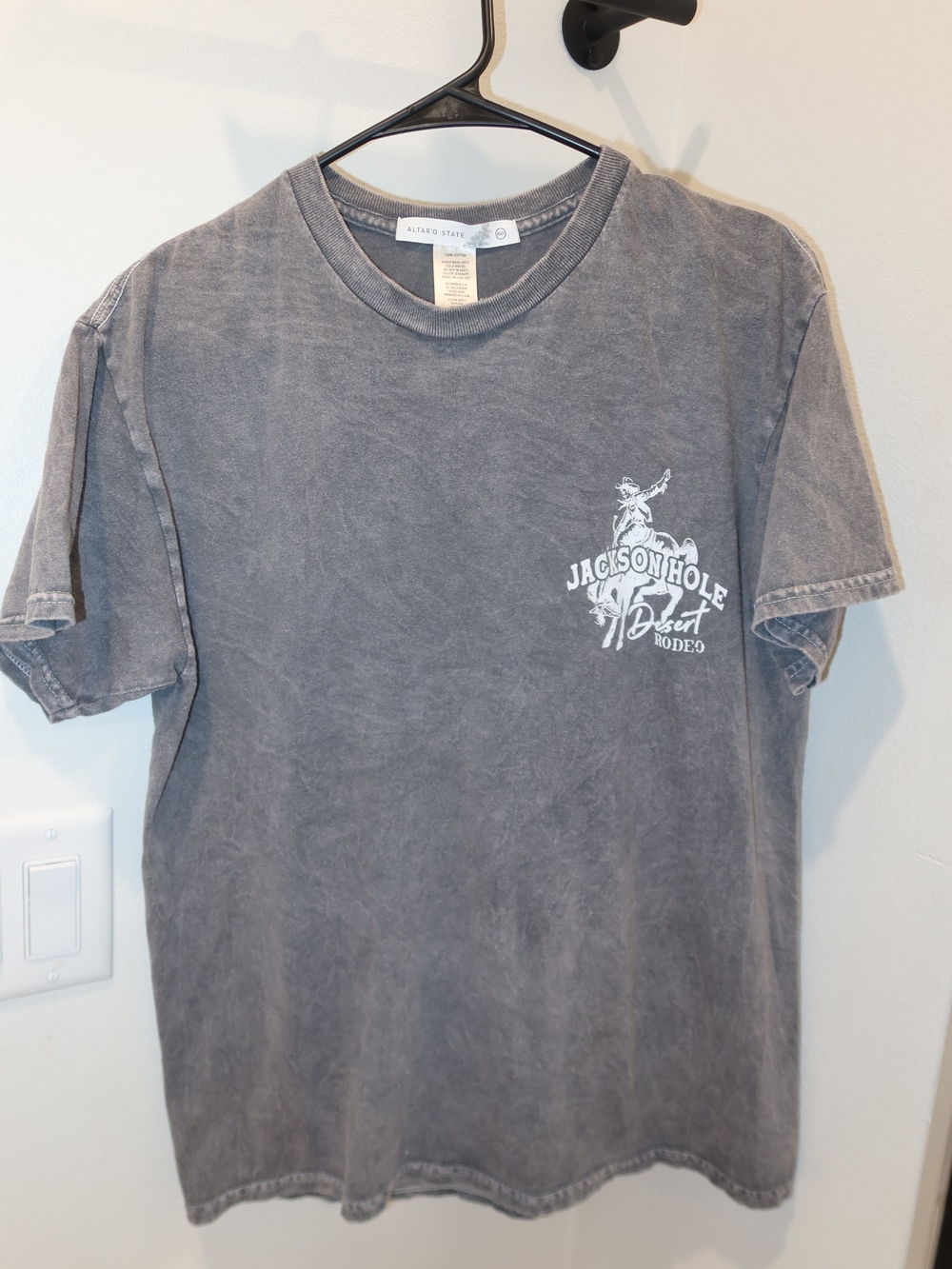 JACKSON HOLE Present Rodeo graphic tee Graphic Tee in Gray & Blue